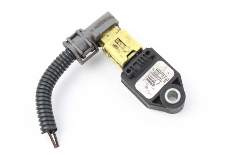 Датчик удара Toyota Corolla E12 (E120) 2000-2006 8917302030 (40438)