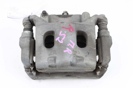 Супорт передній правий Nissan Pathfinder (R52) 2014-2020 410013JA0C (40467)