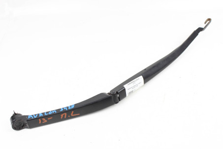 Держатель дворника левый Toyota Avalon (XX40) 2013-2018 8522107050 (40668)