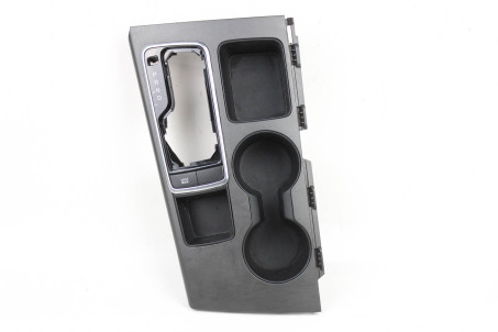 Накладка кулисы АКПП Kia Optima (JF) 2015-2020 84651D5000 (40673)