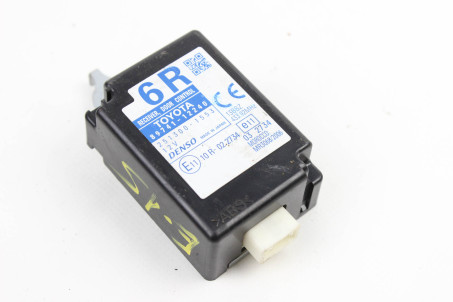 Блок керування центральним замком Toyota Corolla E15 (E150) 2007-2013 8974112240 (40779)