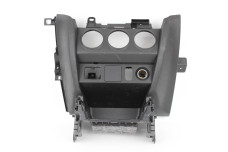 Накладка панелі керування кліматом Mitsubishi Outlander Sport 2011-2022 USA 8002C545XA (40841)