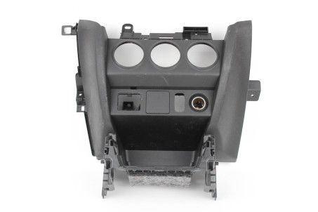 Накладка панелі керування кліматом Mitsubishi Outlander Sport 2011-2022 USA 8002C545XA (40841)