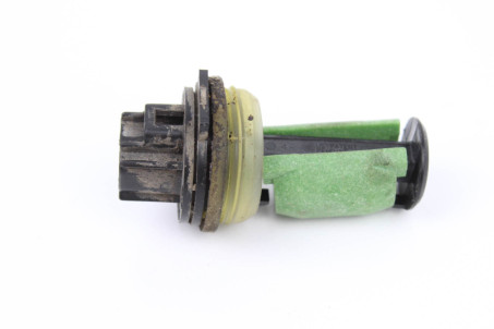 Датчик уровня жидкости бачка омывателя Toyota Camry 30 (XV30) 2001-2006 8539733230 (40939)