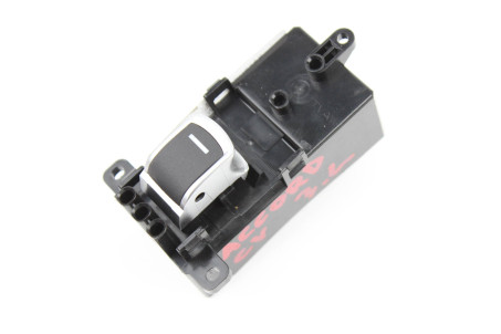 Кнопка стеклоподъёмника одиночная задняя Honda Accord (CV) 2018- 35770TVAA01 (41155)