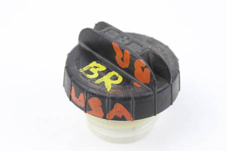 Кришка бака паливного 2.0D Subaru Outback (BR) 2009-2014 42031AJ010 (41854)