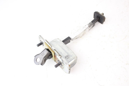 Обмежувач двері передній правий Hyundai Tucson (TL) 2015–2020 79390D3000 (42044)