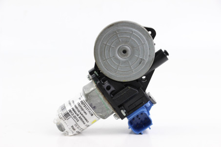 Моторчик стеклоподъёмника передний левый Nissan Altima (L33) 2012-2018 807313TA0B (42290)