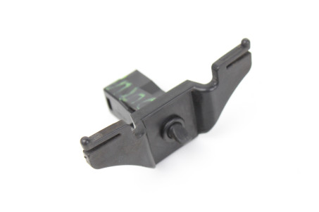 Замок лючка бензобака Mitsubishi Outlander (GF) 2012- MR303200 (42671)