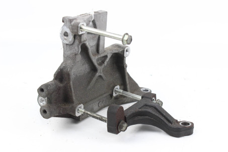 Кронштейн кріплення компресора А / С Subaru Impreza (GH/GE) 2007-2013 73611SA010 (42880)