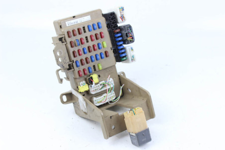 Блок предохранителей сервис 1.6 Subaru Impreza (GJ/GP) 2011-2017 82201FJ100 (43075)