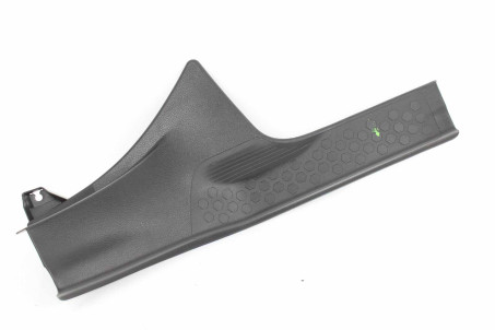Накладка порога внутр. задняя правая Subaru Forester (SJ) 2012-2018 94061SG000VH (43121)
