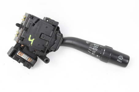 Перемикач підрульовий правий Toyota Camry 30 (XV30) 2001-2006 8465233390 (43178)