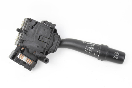 Перемикач підрульовий правий Toyota Avensis T25 (T250) 2003-2009 8465205160 (43193)