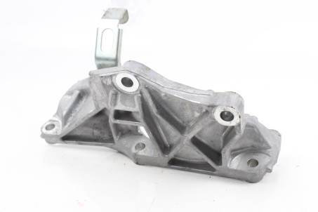 Кронштейн кріплення генератора 2.5 Subaru Forester (SJ) 2012-2018 11709AA120 (43241)