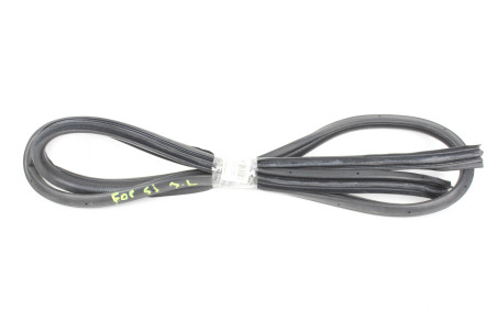 Ущільнювач двері задньої лівої Subaru Forester (SJ) 2012-2018 63572SG001 (43245)