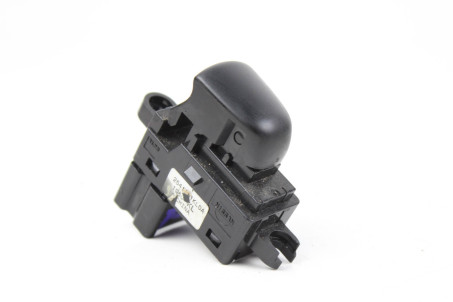 Кнопка склопідіймача одиночна задня Nissan Juke (YF15) 2010-2019 254111KL0A (43443)