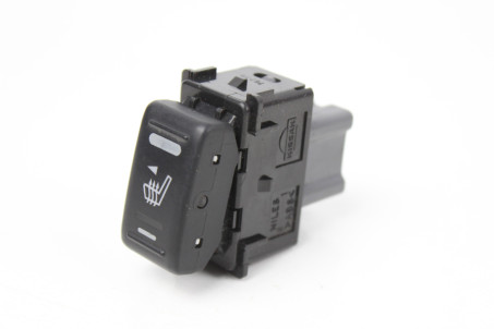 Кнопка подогрева сидения LH Nissan Tiida (C11) 2007-2013 255009N01A (43800)