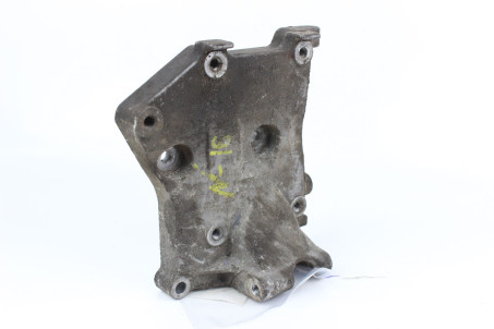 Кронштейн кріплення компресора А / С Nissan Almera (N16) 2000-2006 11910BM700 (43814)