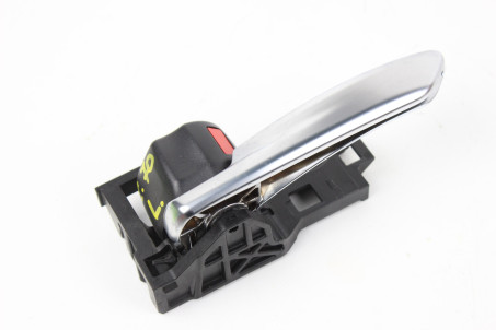 Ручка двери внутр левая Toyota Camry 70 (XV70) 2017-2024 6927433060 (44104)