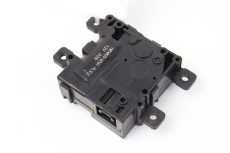 Кроковий двигун пічки Toyota Camry 70 (XV70) 2017-2024 0638002031 (44108)