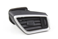 Дефлектор торпедо правий Nissan X-Trail (T32-Rogue) 2014-2021 687604BA0A (44241)