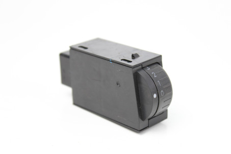 Кнопка регулировки фар Subaru Impreza (GJ/GP) 2011-2017  (44270)