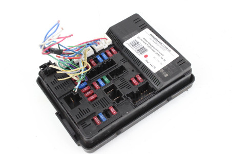 Блок запобіжників двигуна Nissan Pathfinder (R52) 2014-2020 284B73JV0D (44375)