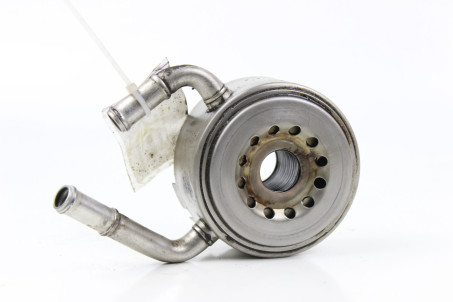 Охладитель масла 2.0 Nissan Qashqai (J10) 2007-2014 21305JD01B (44424)