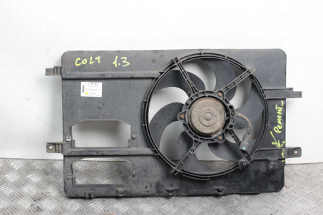 Диффузор с вентилятором комплект Mitsubishi Colt (Z30) 2004-2012 1355A080 (44584)