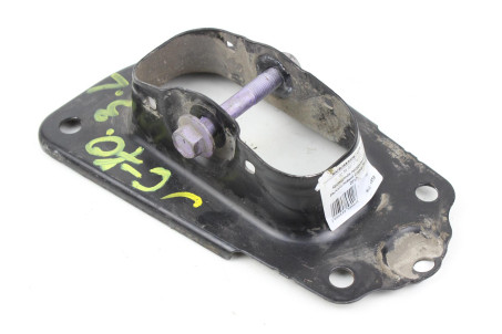 Кронштейн поздовжнього важіля LH Toyota Camry 70 (XV70) 2017-2024 4872747020 (44858)