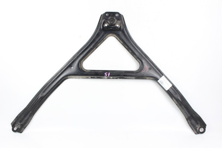 Кронштейн кузова передний Lexus IS (XE30) 2013-2019 5225530050 (45137)