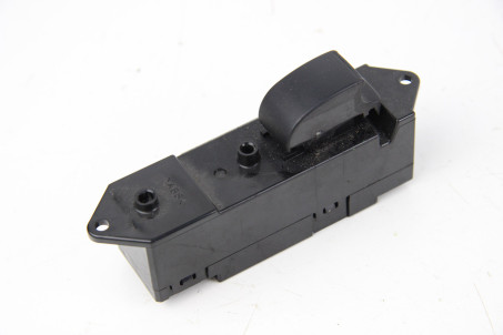 Кнопка стеклоподъёмника одиночная задняя правая Mitsubishi Outlander (CU) 2003-2008 MR502239 (45474)