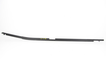 Молдинг скла двері передній лівий Toyota RAV-4 V 2018- 7572042050 (45485)