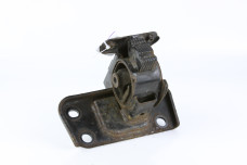 Подушка мотора ліва 1.3 Toyota Auris 2006-2012 1237247040 (45635)