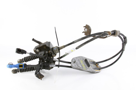 Трос выбора передач 1.3 МКПП 6ст. Toyota Auris 2006-2012 3382012A50 (45641)