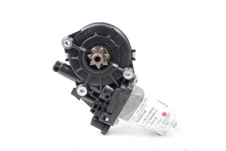 Моторчик стеклоподъёмника передний правый 2pin Mitsubishi Outlander (GF) 2012- 5713A386 (46045)