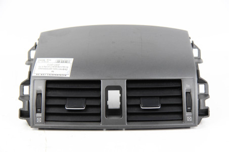 Дефлекторы центральных воздуховодов Toyota Corolla E15 (E150) 2007-2013 5567012380 (46202)