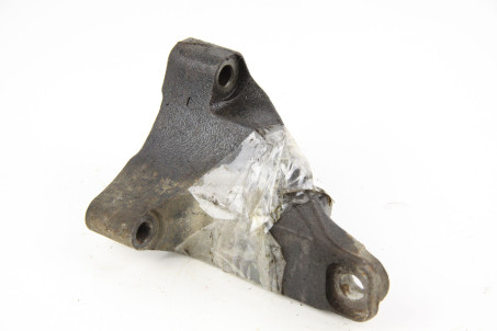 Кронштейн двигателя правый нижний Lexus RX (AL10) 2009-2015 1231931010 (46211)