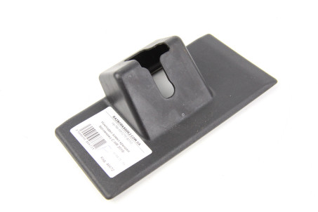 Накладка замку багажника пластик Toyota C-HR 2016-2023 69321F4010 (46672)