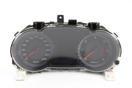 Щиток приладів 2.2 Mitsubishi Outlander (CW) XL 2006-2014 8100A485 (46697)