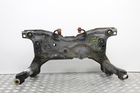 Балка передней подвески Mazda 3 (BL) 2009-2014 BBM434800E (46711)