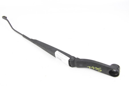 Тримач двірника лівий Kia Soul (AM) 2008–2013 983102K000 (46790)