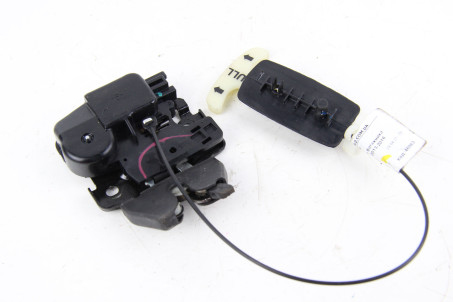 Замок кришки багажника Nissan Sentra (B17) 2013-2016 846303SG0A (46963)