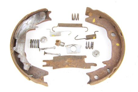 Механизм тормозной левый Kia Soul (AM) 2008–2013 582502K000 (46980)