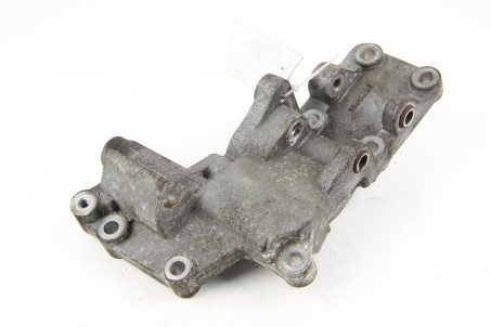 Кронштейн кріплення генератора 2.4 Mitsubishi Lancer X (CY) 2007-2013 1801A067 (47009)