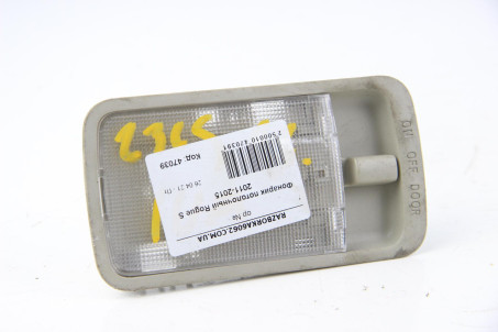 Фонарь потолочный Nissan Rogue S 2007-2015 26410CC20D (47039)