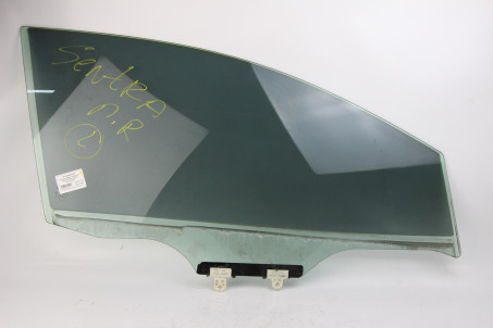 Скло двері переднє праве Nissan Sentra (B17) 2013-2016 803003SG0A (47085)