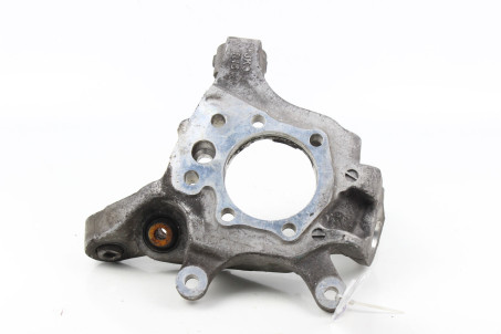 Цапфа задня права Infiniti G37 (V36) Sedan 2008-2010 43018JK000 (47226)