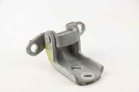 Петля двери передней левой верх Nissan Sentra (B17) 2013-2016 824204P00A (47345)